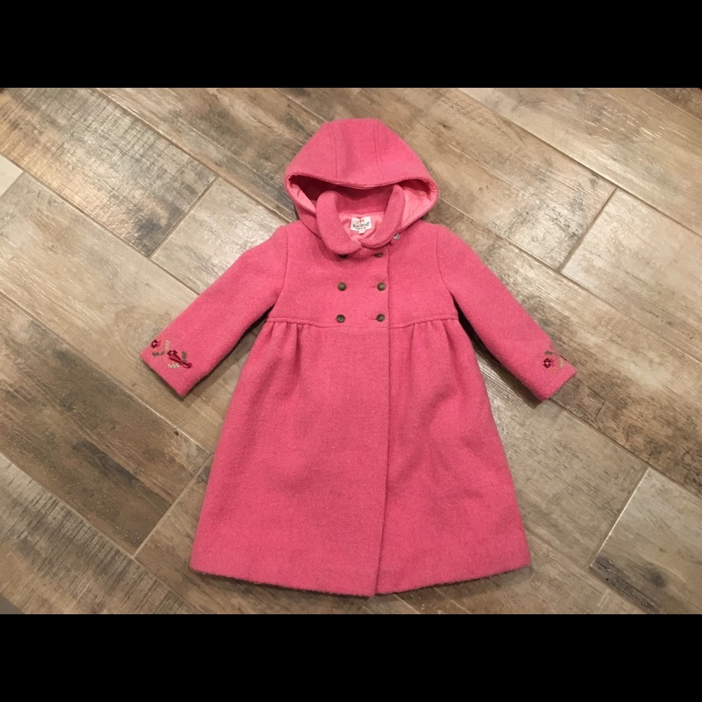 Designer Macleod Coat, Size 22 (3T/4T).  Like New!